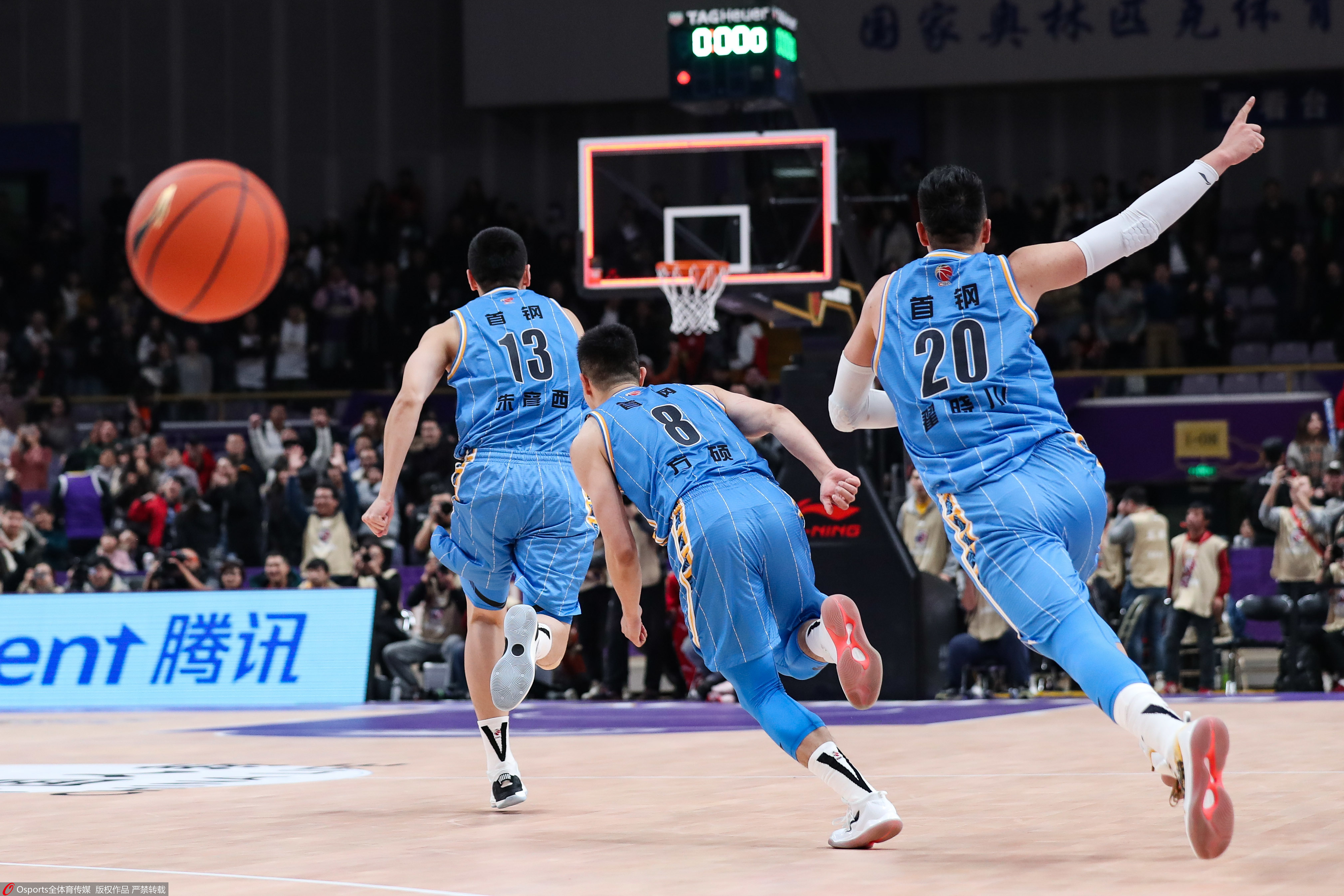 包含数据复盘：辽宁男篮首回合对阵广东男篮，萨拉赫效率值爆表的词条